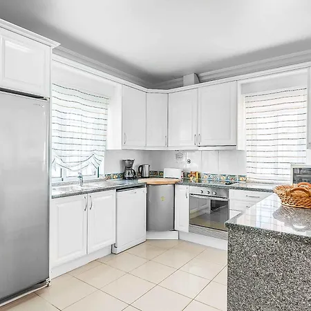 Minerva البوفيرا